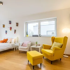 https://stylish-flat-lux-city.luxembourghotelsguide.com